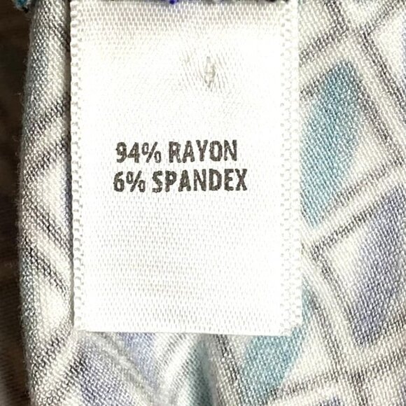 St. John Womens Geometric Print Top L Blue & Teal Rounded Neckline - Picture 6 of 6